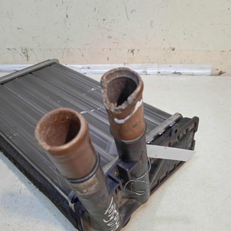 radiator-pecki-salona-audi-a4-b5-defekt-original-art-63935-big-1