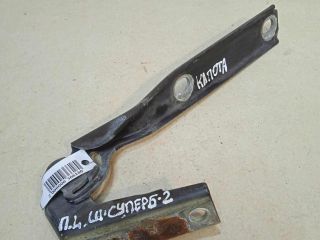 petlia-kapota-levaia-skoda-superb-art-64292