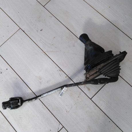 kulisa-mkpp-audi-a4-b5-16i-art-64355-big-0