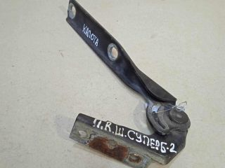 petlia-kapota-pravaia-skoda-superb-art-64392