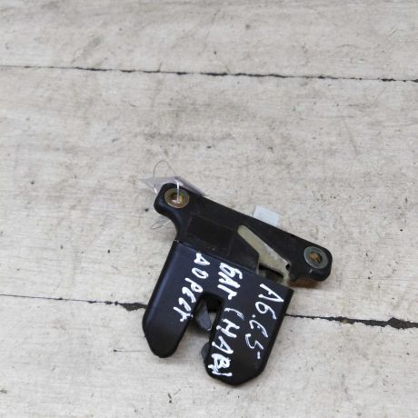 zamok-bagaznika-sedan-audi-a6-c5-art-64974-big-2