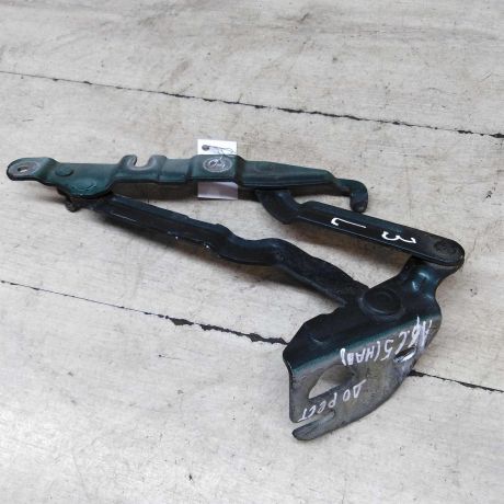 petlia-bagaznika-levaia-sedan-audi-a6-c5-art-64989-big-0