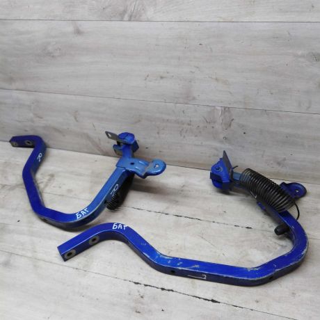 petlia-kryski-bagaznika-sedan-renault-logan-i-art-65189-big-0