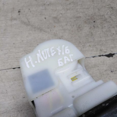 zamok-kryski-bagaznika-nissan-note-art-66316-big-1