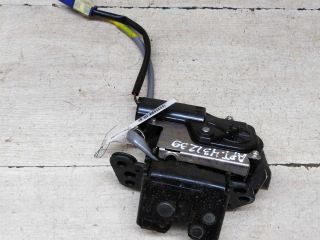 zamok-kryski-bagaznika-toyota-corolla-verso-i-restailing-art-67546