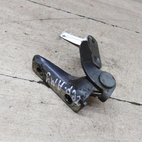 petlia-kryski-bagaznika-levaia-chery-amulet-art-70071-big-0