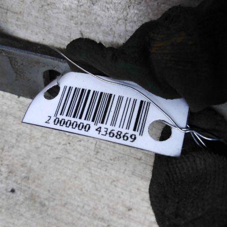 petlia-kryski-bagaznika-levaia-chery-amulet-art-70071-big-1