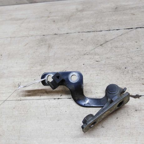 petlia-kryski-bagaznika-pravaia-chery-amulet-art-70787-big-0