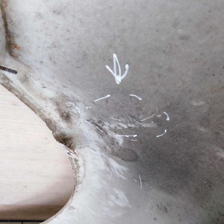 krylo-perednee-pravoe-volkswagen-passat-b5-defekt-sledy-remonta-art-71178-big-3