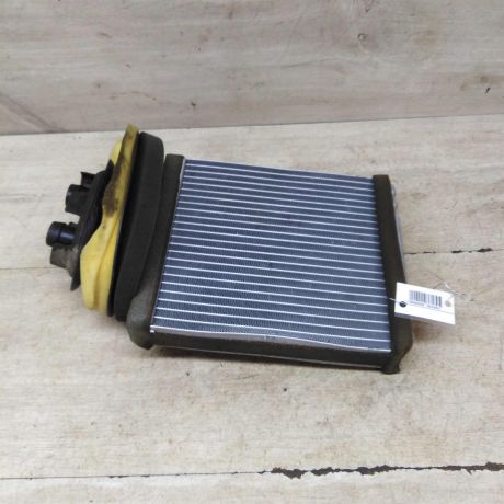 radiator-pecki-salona-volkswagen-polo-v-sedan-art-71185-big-0