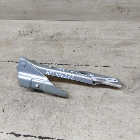 petlia-kapota-pravaia-volkswagen-polo-v-sedan-art-71819-big-0