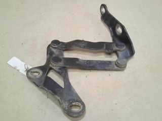 petlia-kapota-pravaia-volkswagen-sharan-do-rest-art-72762