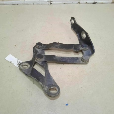 petlia-kapota-pravaia-volkswagen-sharan-do-rest-art-72762-big-0