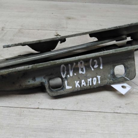 petlia-kapota-levaia-opel-vectra-b-art-73652-big-1