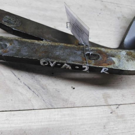 petlia-bagaznika-opel-vectra-a-art-73703-big-2