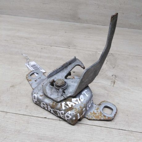 zamok-kapota-renault-duster-i-art-73882-big-0