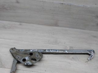 petlia-kapota-pravaia-mercedes-w210-e320-art-74127