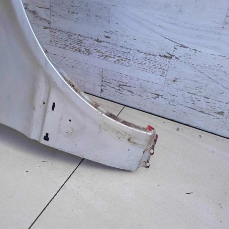 krylo-perednee-pravoe-audi-80-b4-defekty-na-foto-sledy-remonta-art-74423-big-5