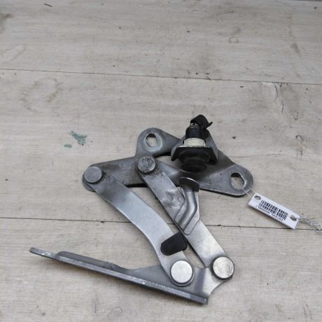 petlia-kapota-levaia-ford-galaxy-volkswagen-sharan-seat-alihambra-i-art-74695-big-0