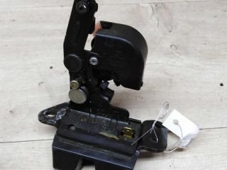 zamok-kryski-bagaznika-hyundai-santa-fe-2-art-74759