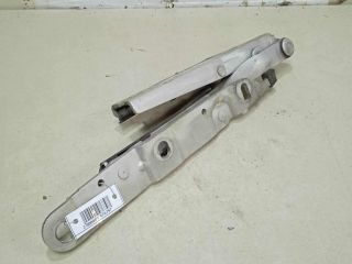 petlia-kryski-bagaznika-pravaia-sedan-audi-80-b4-art-75044