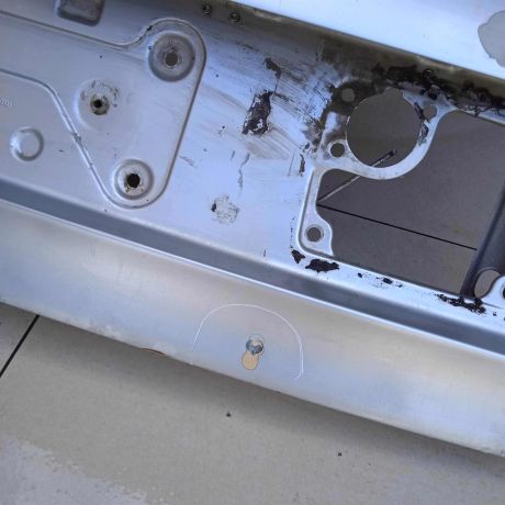 kryska-bagaznika-audi-80-b4-art-75084-big-1