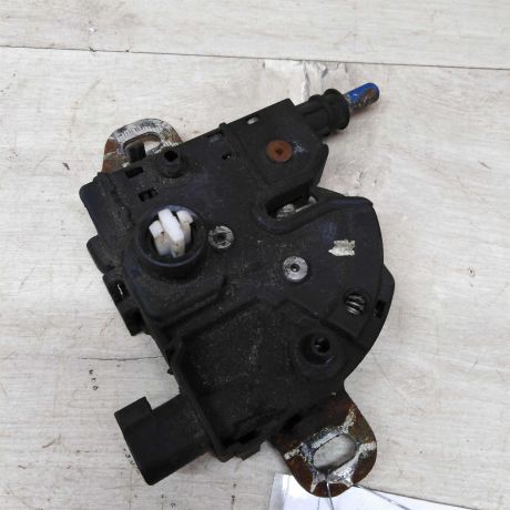 zamok-kapota-ford-focus-2-art-75318-big-1