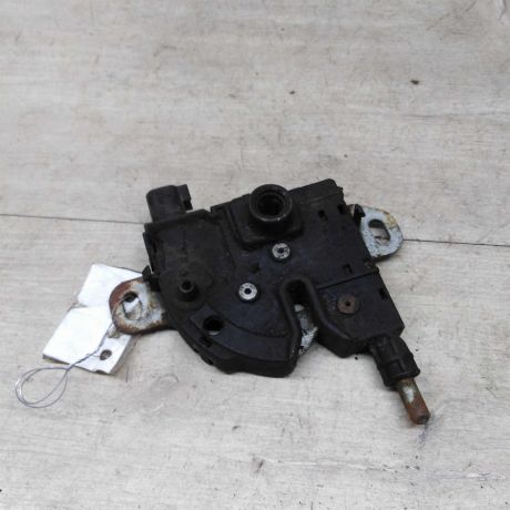 zamok-kapota-ford-focus-1-bu-art-75690-big-1