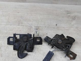 zamok-kapota-volkswagen-sharan-art-75744