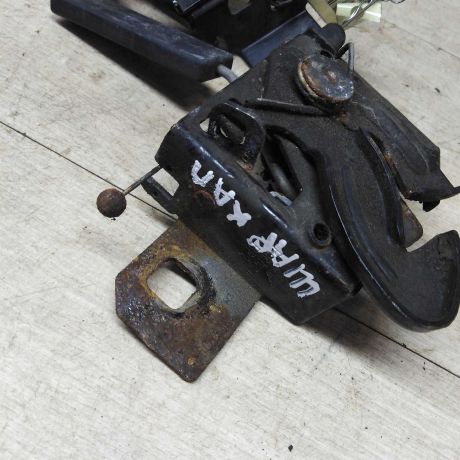 zamok-kapota-volkswagen-sharan-art-75744-big-1