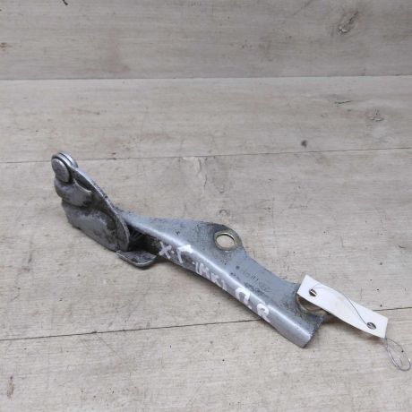 petlia-kapota-pravaia-hyundai-getz-art-76114-big-1