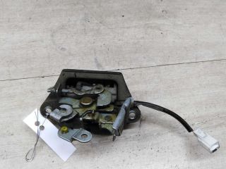 zamok-kryski-bagaznika-nissan-almera-ii-n16-art-77571