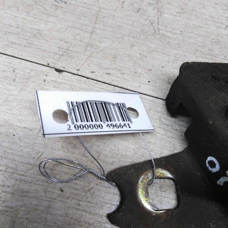 zamok-kapota-volkswagen-passat-b3-art-78216-big-2