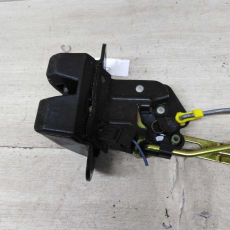 zamok-bagaznika-hyundai-getz-art-79392-big-1