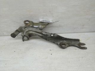 petlia-kapota-pravaia-mazda-6-gg-art-79829