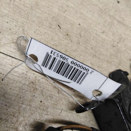 zamok-kapota-skoda-superb-i-art-79898-big-2