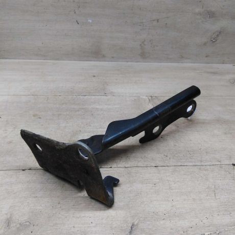 petlia-kapota-pravaia-kia-shuma-ii-art-80826-big-2