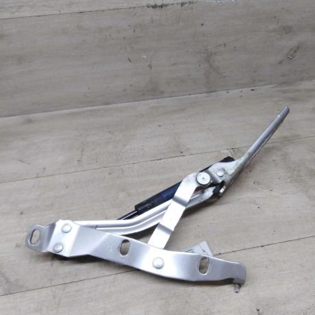 petlia-bagaznika-zadniaia-pravaia-opel-vectra-c-art-80974-big-0