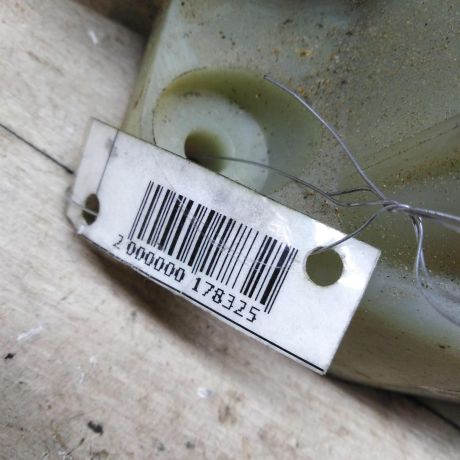 kulisa-akpp-selektor-mazda-3-bk-art-82213-big-4