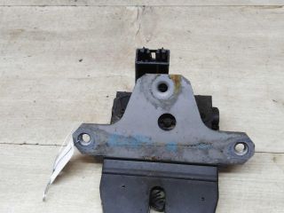 zamok-bagaznika-ford-focus-3-art-82364