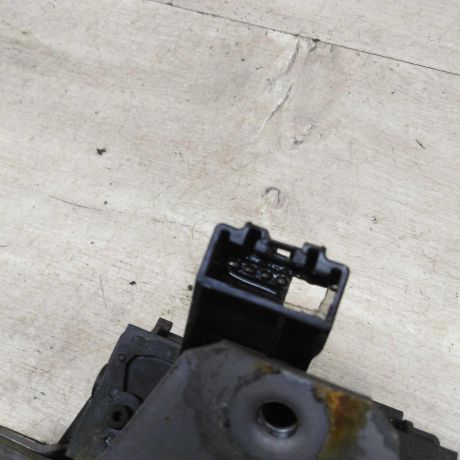 zamok-bagaznika-ford-focus-3-art-82364-big-5