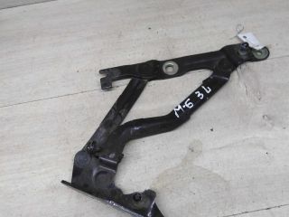 petlia-kryski-bagaznika-zadniaia-levaia-sedan-mazda-6-art-82655