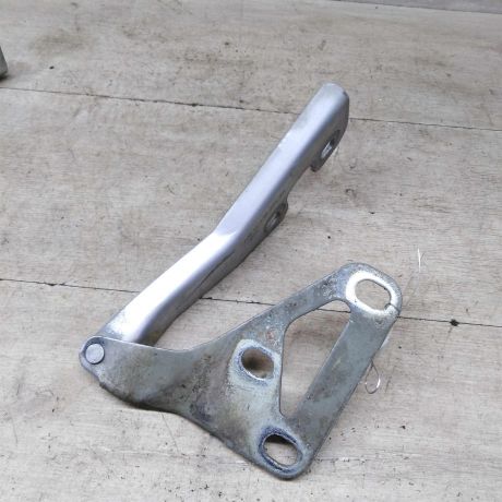 petlia-kapota-pravaia-opel-astra-h-art-84034-big-3