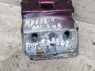 petlia-kryski-bagaznika-mercedes-vito-w638-art-84108