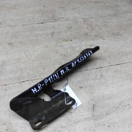 petlia-kapota-pravaia-nissan-primera-p11-art-84195-big-0