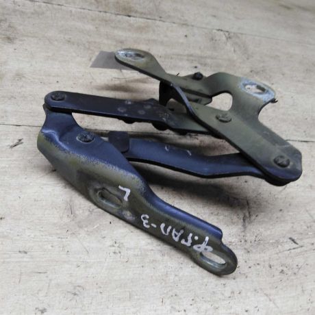 petlia-kapota-levaia-ford-galaxy-volkswagen-sharan-seat-alhambra-i-art-84420-big-0