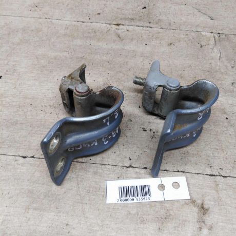 petlia-kryski-bagaznika-audi-a3-8l-art-84568-big-2