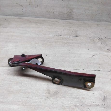 petlia-kapota-levaia-mitsubishi-carisma-i-restailing-art-85006-big-2