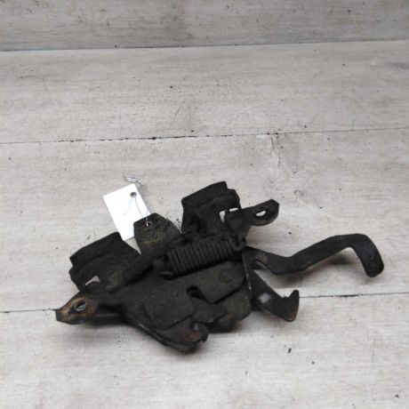 zamok-kapota-mitsubishi-carisma-i-restailing-art-85007-big-2