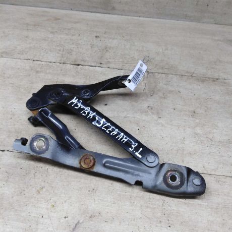 petlia-kryski-bagaznika-levaia-mazda-3-bk-art-85375-big-2